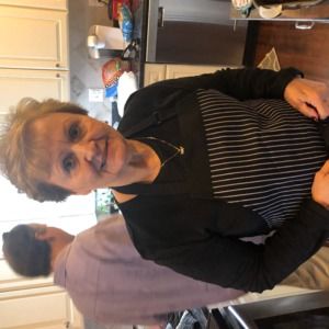 Meet your Posher, Connie